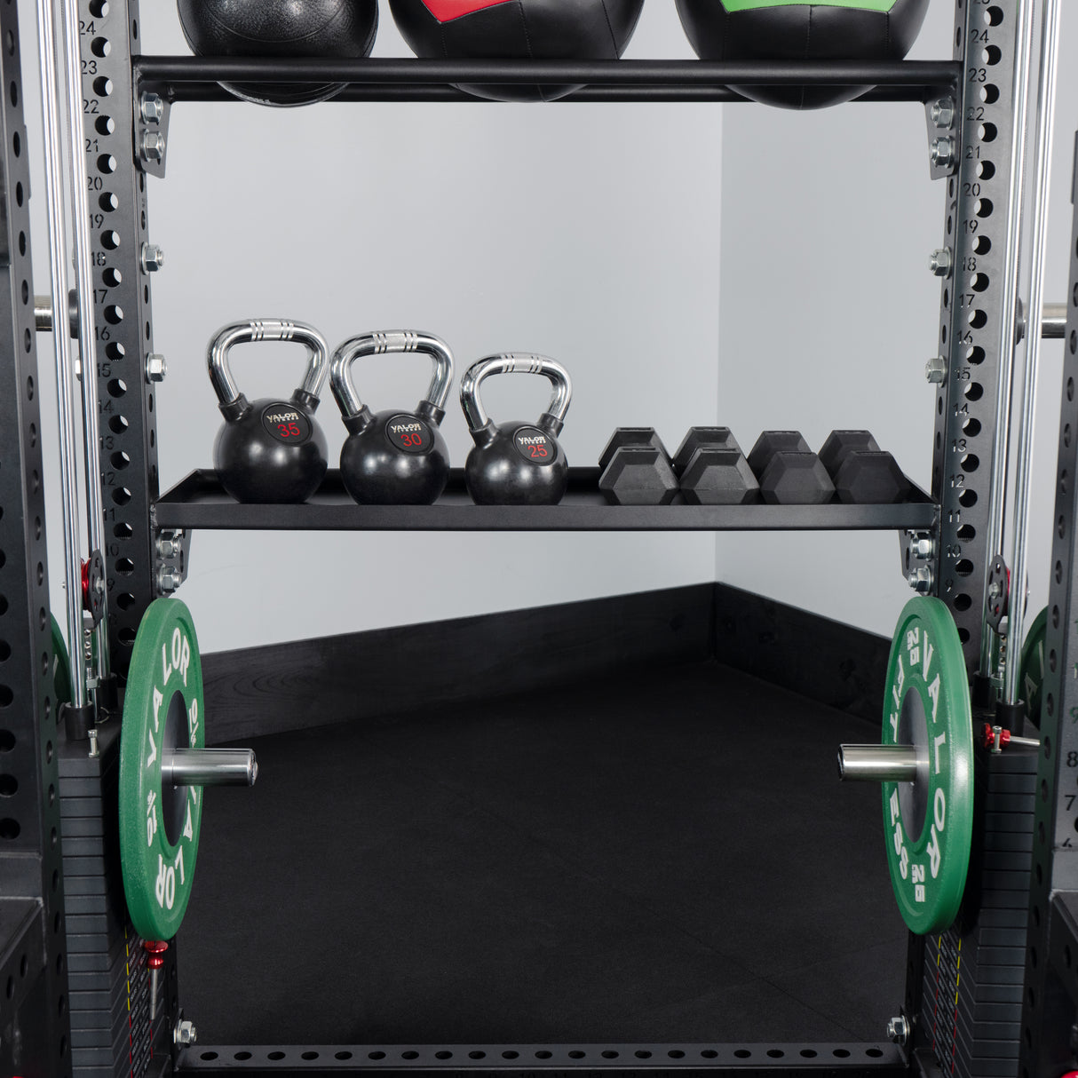 Flat Shelf for Functional Trainers
