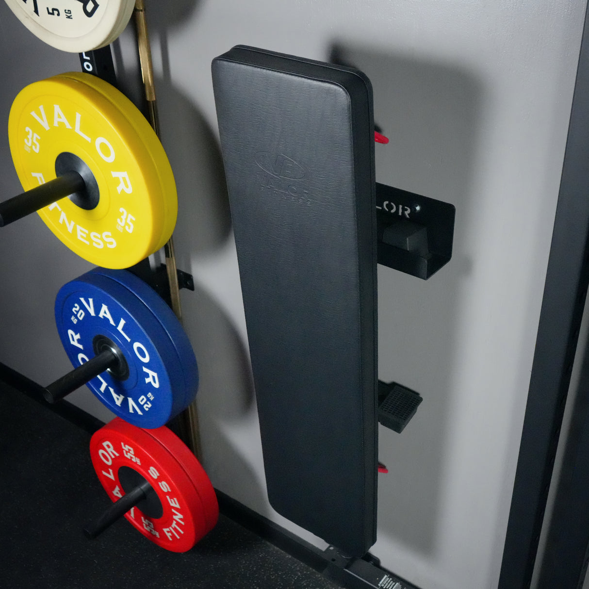 Fold-Up Flat Bench