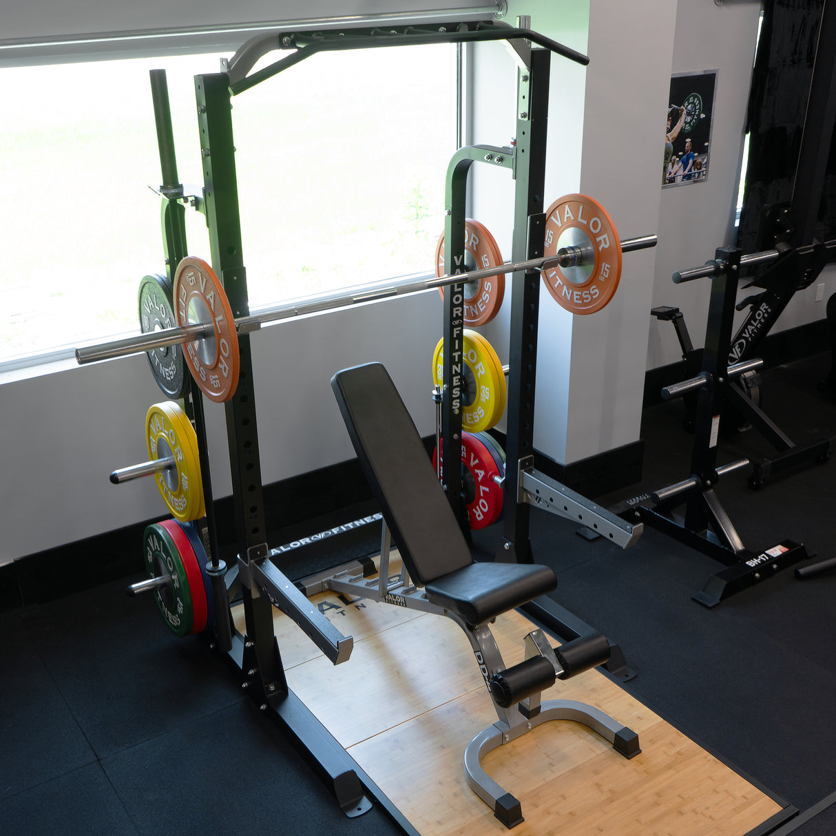 Adjustable FID Benches