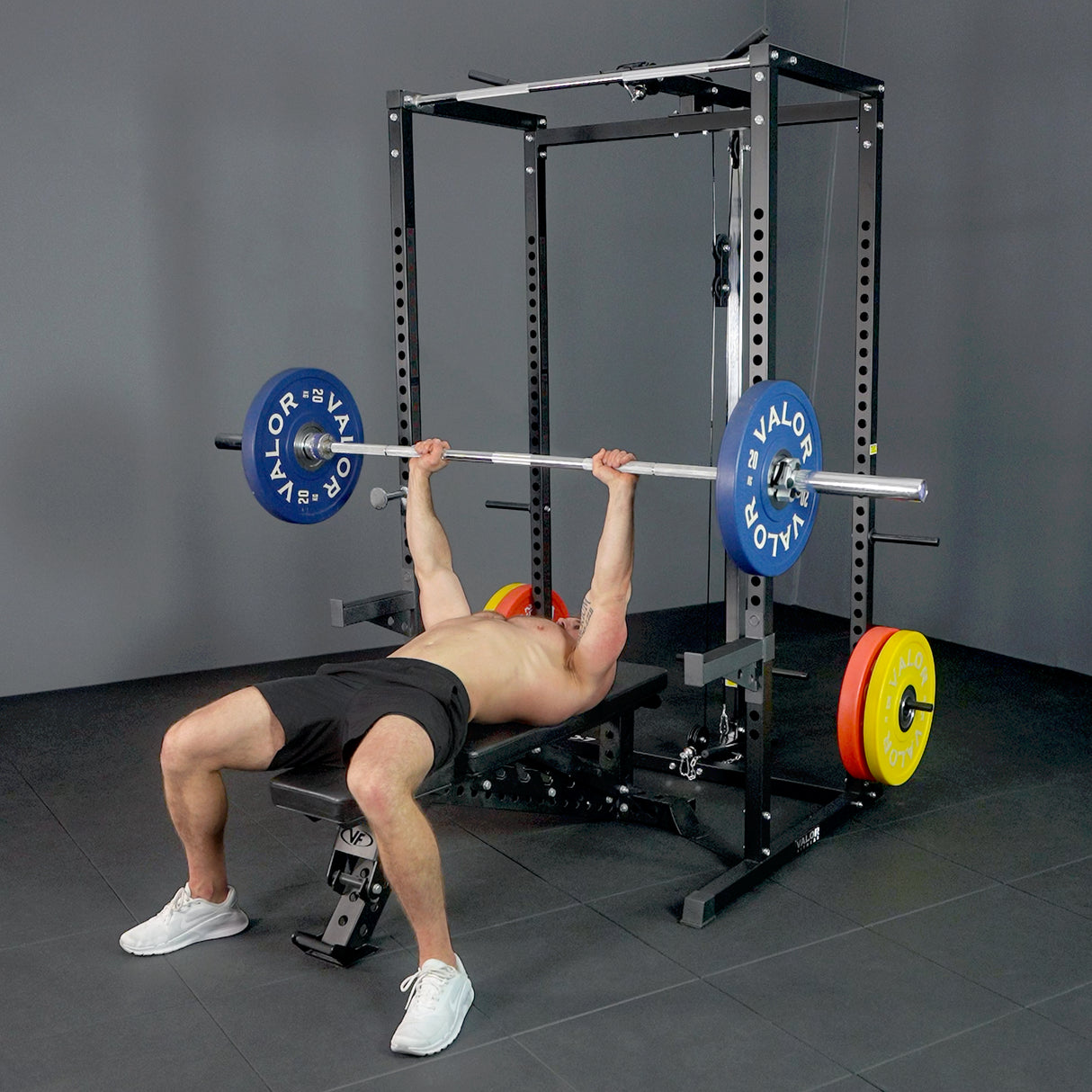 Compact 2x2 Power Rack w/ Lat Pull Station