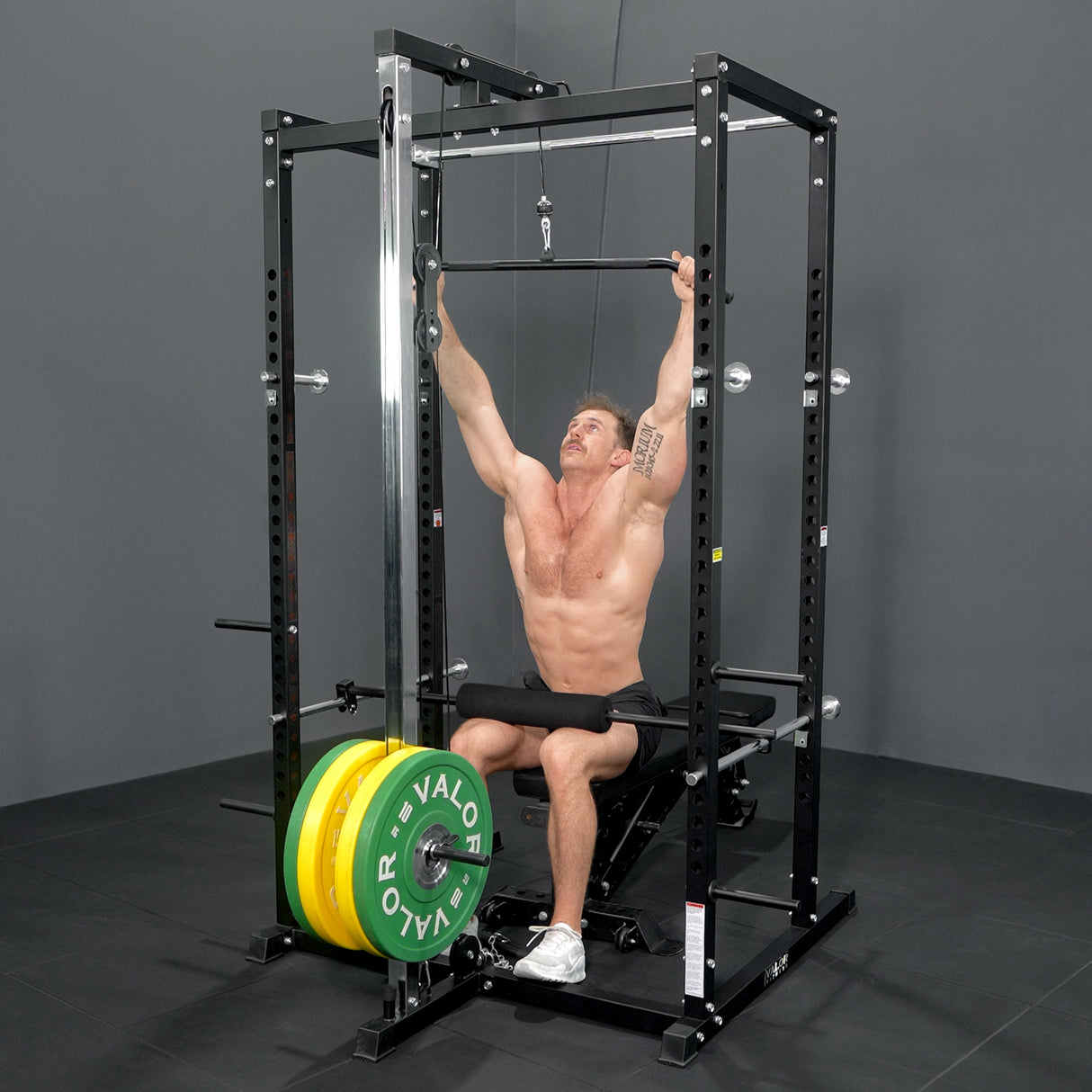 Compact 2x2 Power Rack w/ Lat Pull Station