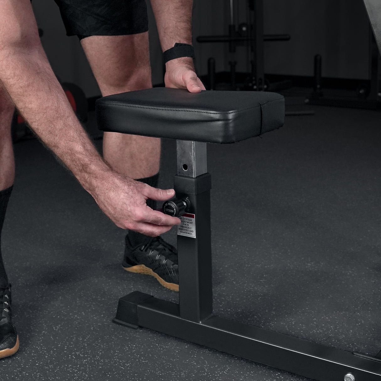 Bicep Tricep Curl Machine