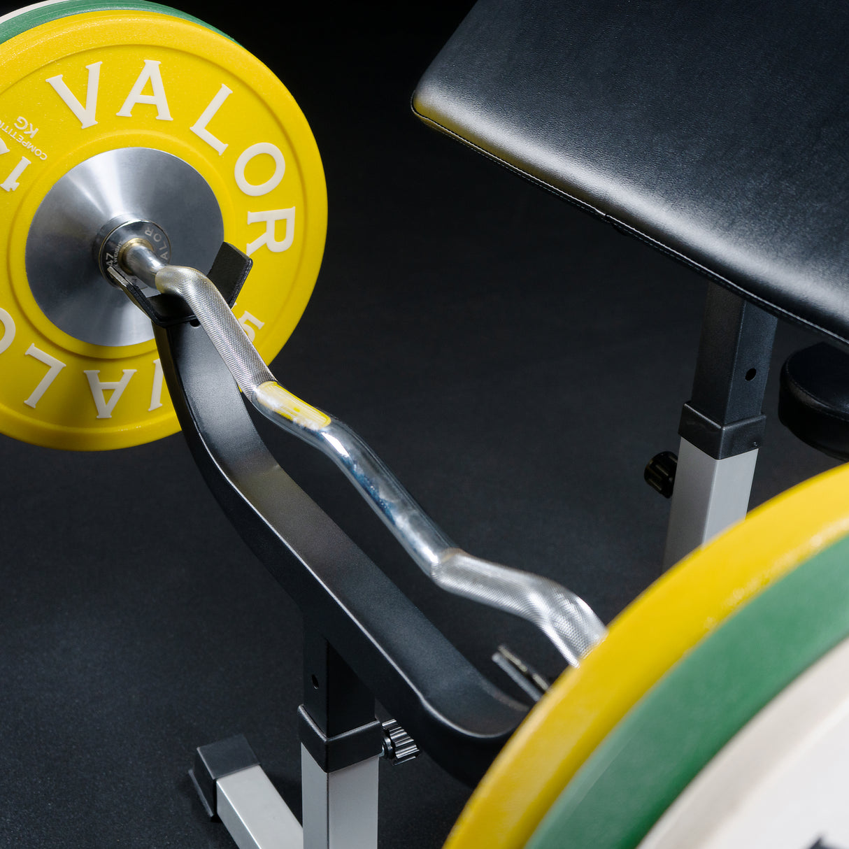 Adjustable Seated Preacher Curl Bench