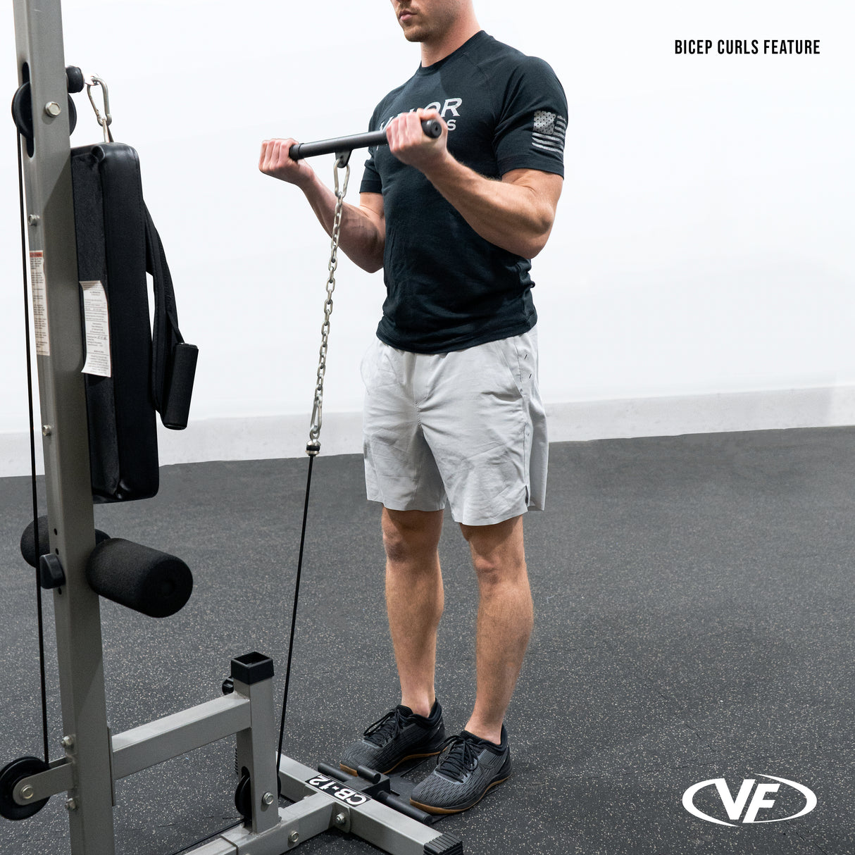 Plate Loaded Lat Pull Machine w/ Row and Ab Crunch