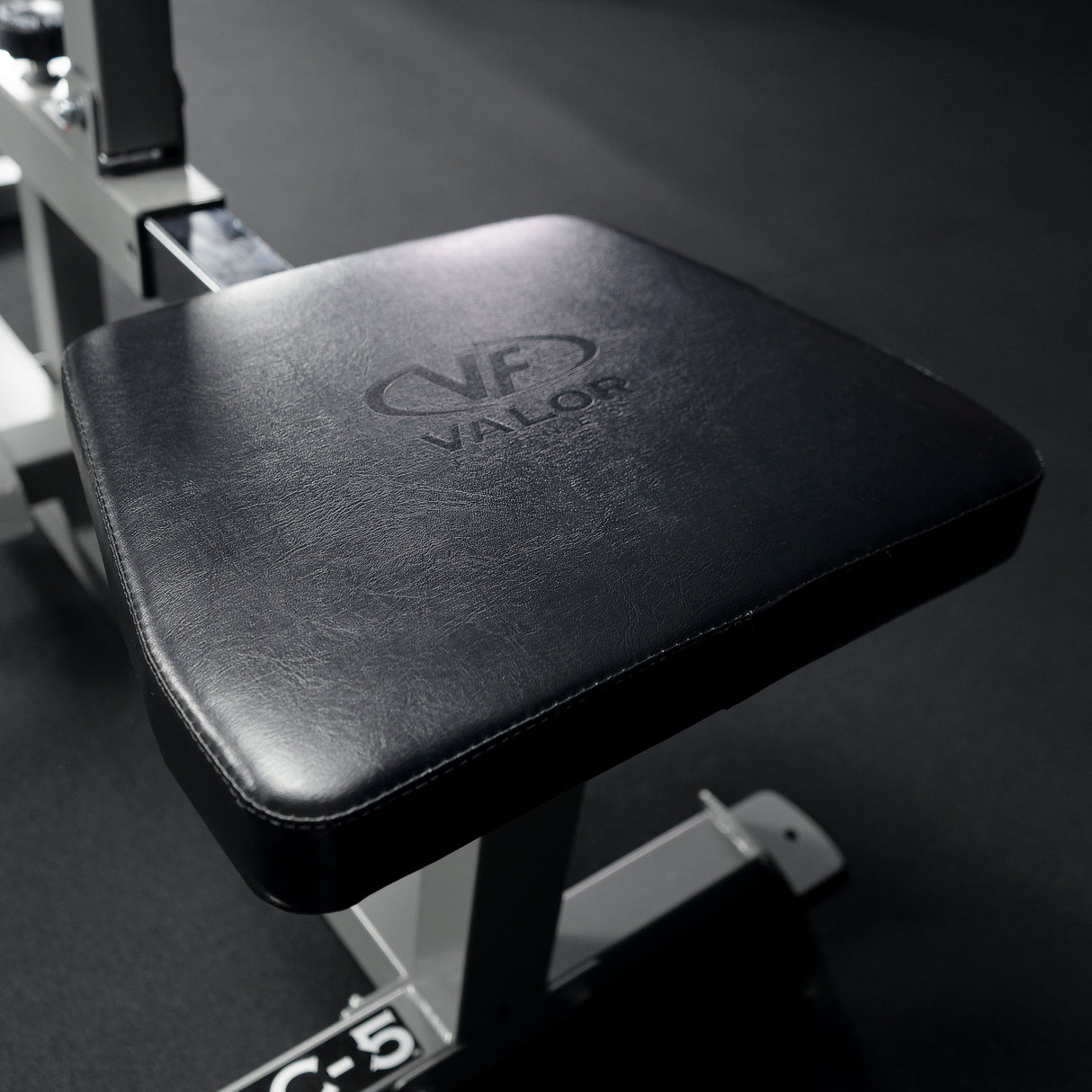 Seated Calf Raise Machine Plate Loaded