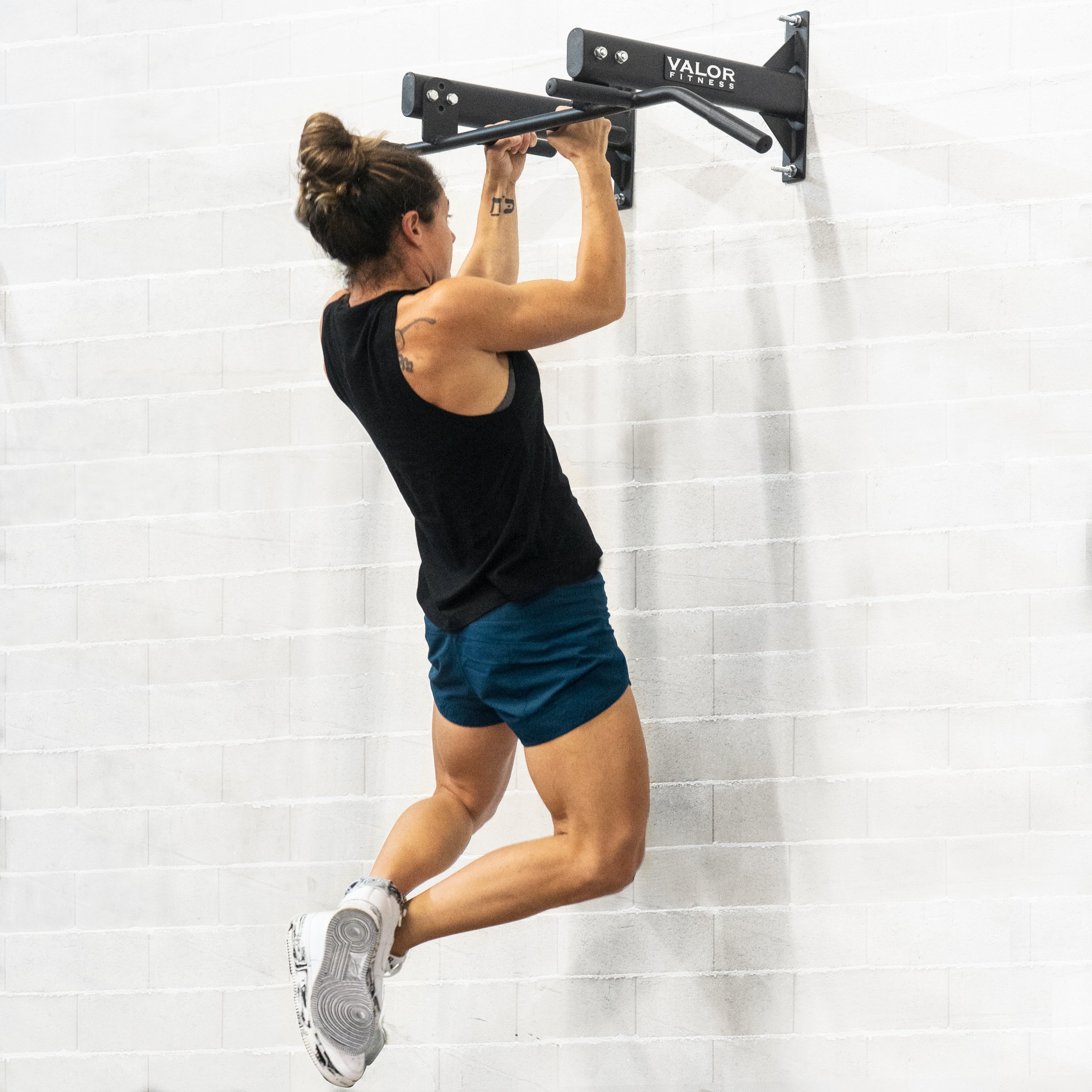 Multi-Grip Pull Up Bar for Upper Body Strength – Valor Fitness