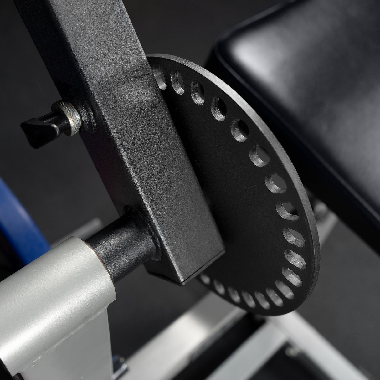 Adjustable pin holes on an ab crunch machine