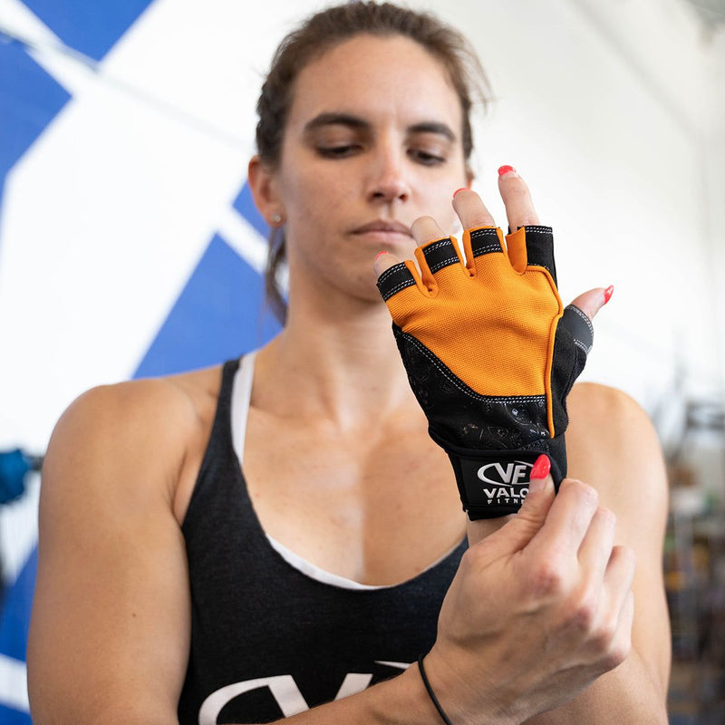 Load image into Gallery viewer, Women&#39;s Weightlifting Gloves

